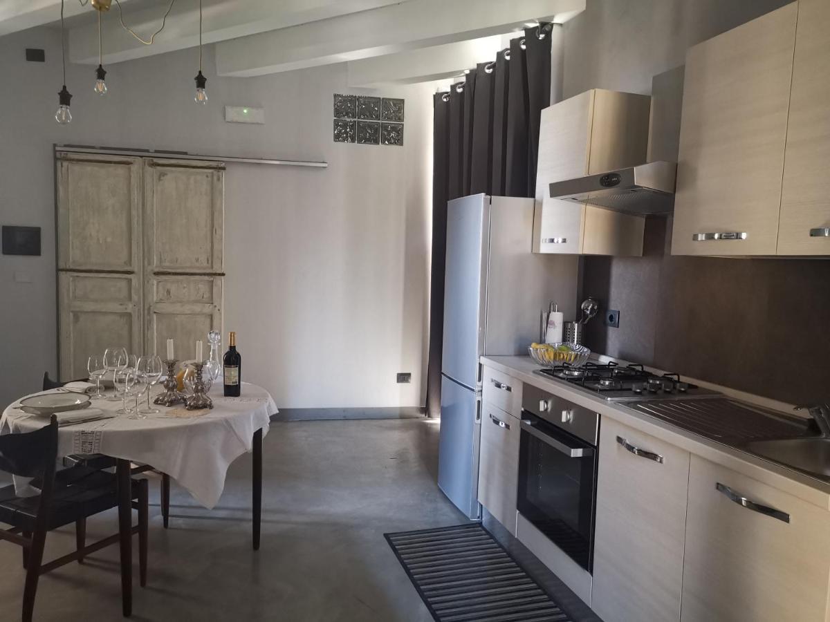 Apartament Palazzo Geremia - Le Dimore Dell'Antiquario Acireale Zewnętrze zdjęcie